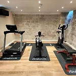 Peyris Opera Hotel 4*