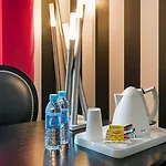 Peyris Opera Hotel