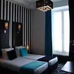 Peyris Opera Hotel 4*