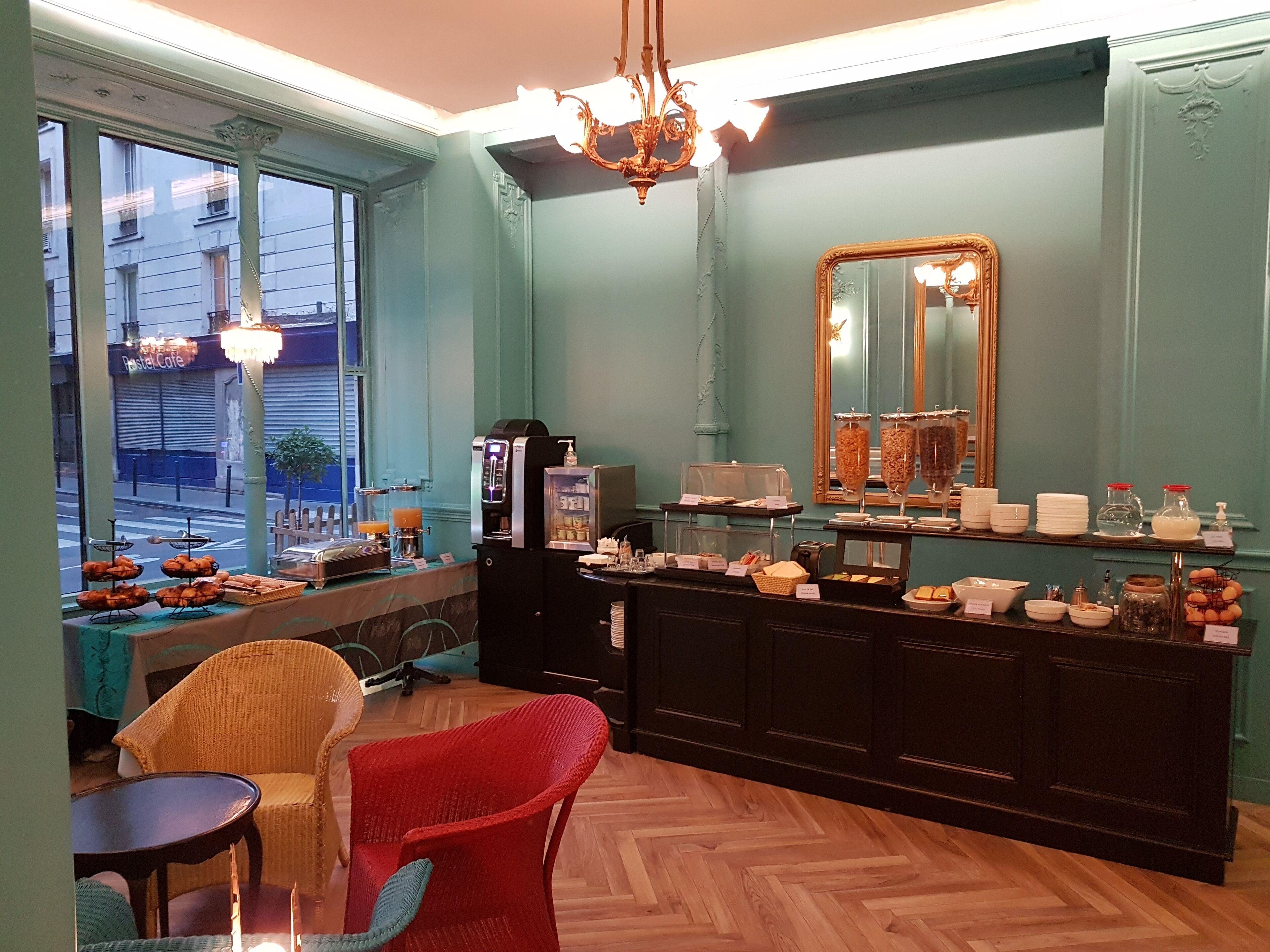 Hotel Peyris Opera 4*