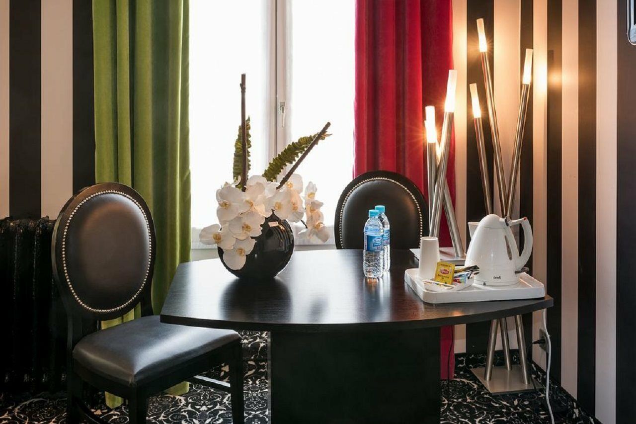 Peyris Opera Hotel 4*